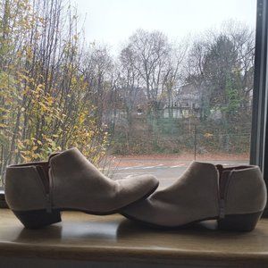 Suede Ankle booties 8.5
